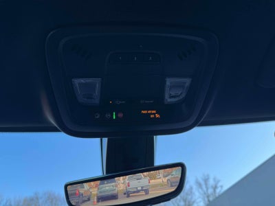 2023 Chevrolet Traverse AWD RS