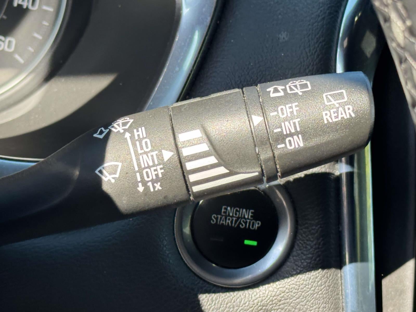 2023 Chevrolet Traverse AWD RS