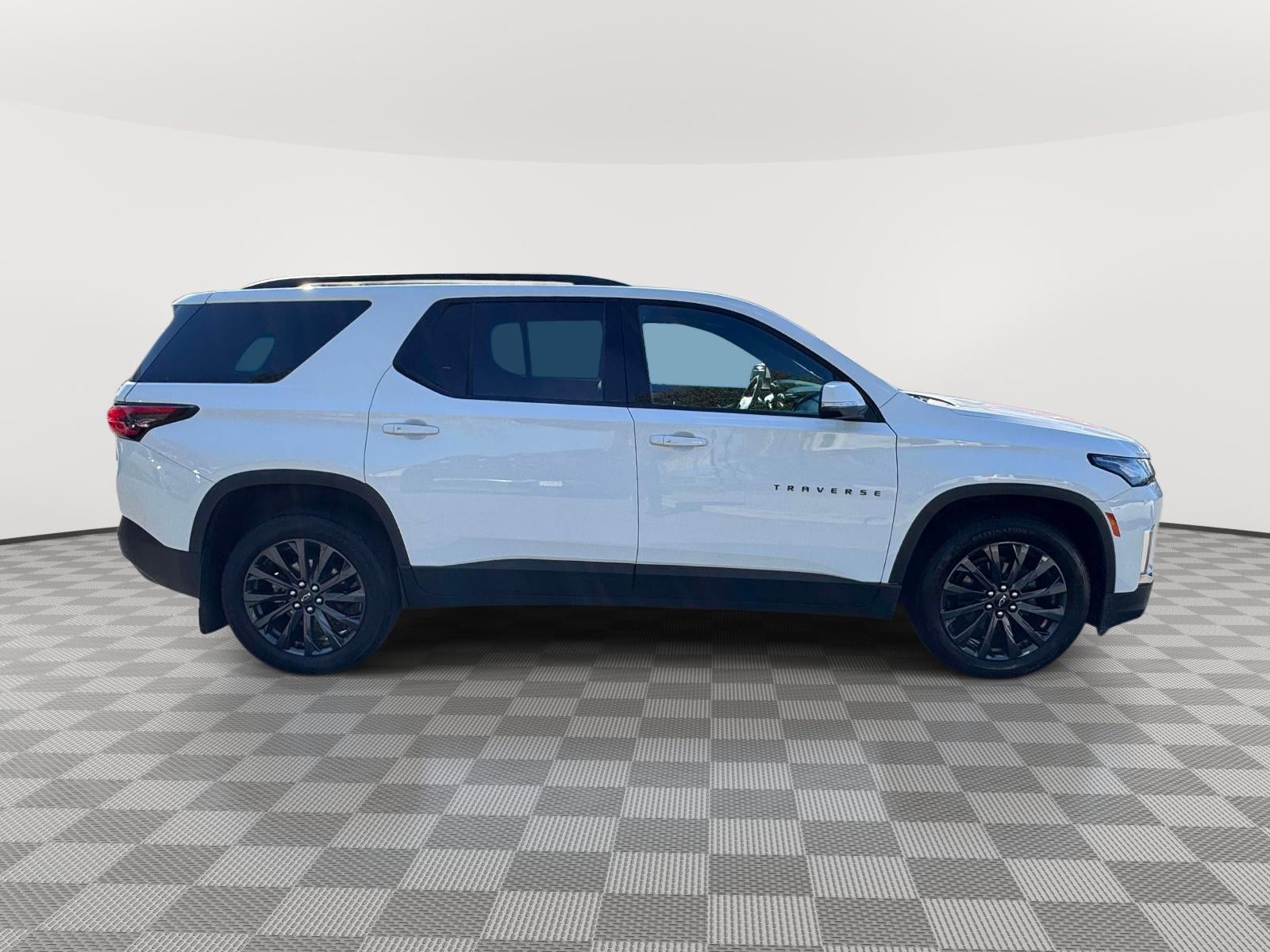 2023 Chevrolet Traverse AWD RS