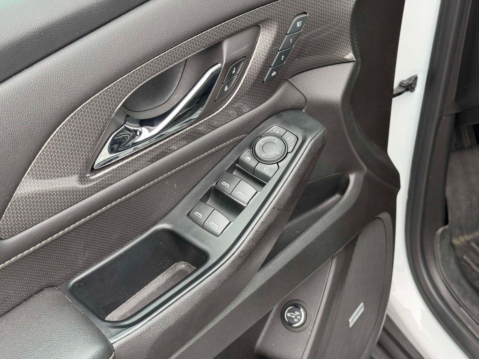 2023 Chevrolet Traverse AWD Premier