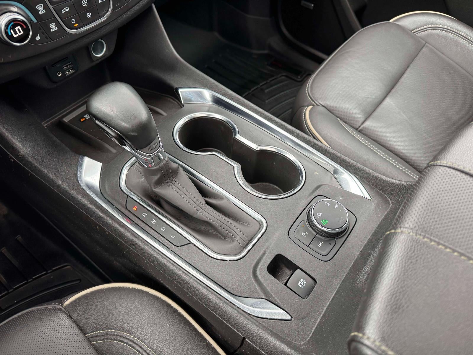 2023 Chevrolet Traverse AWD Premier
