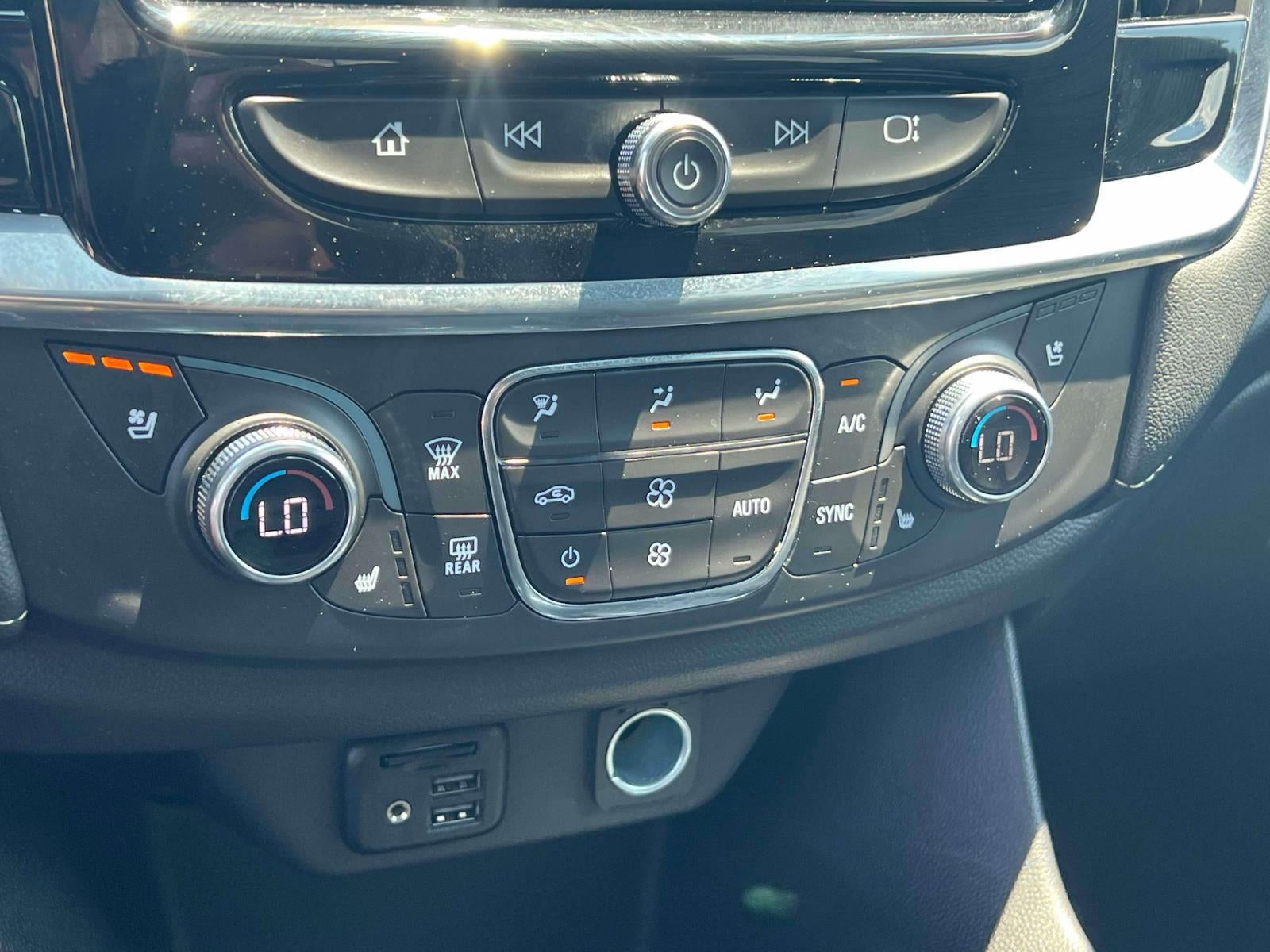 2023 Chevrolet Traverse AWD Premier