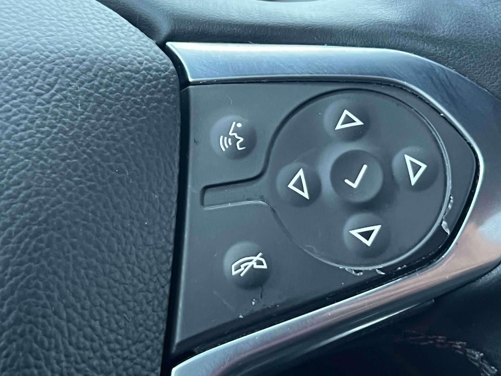 2023 Chevrolet Traverse AWD Premier