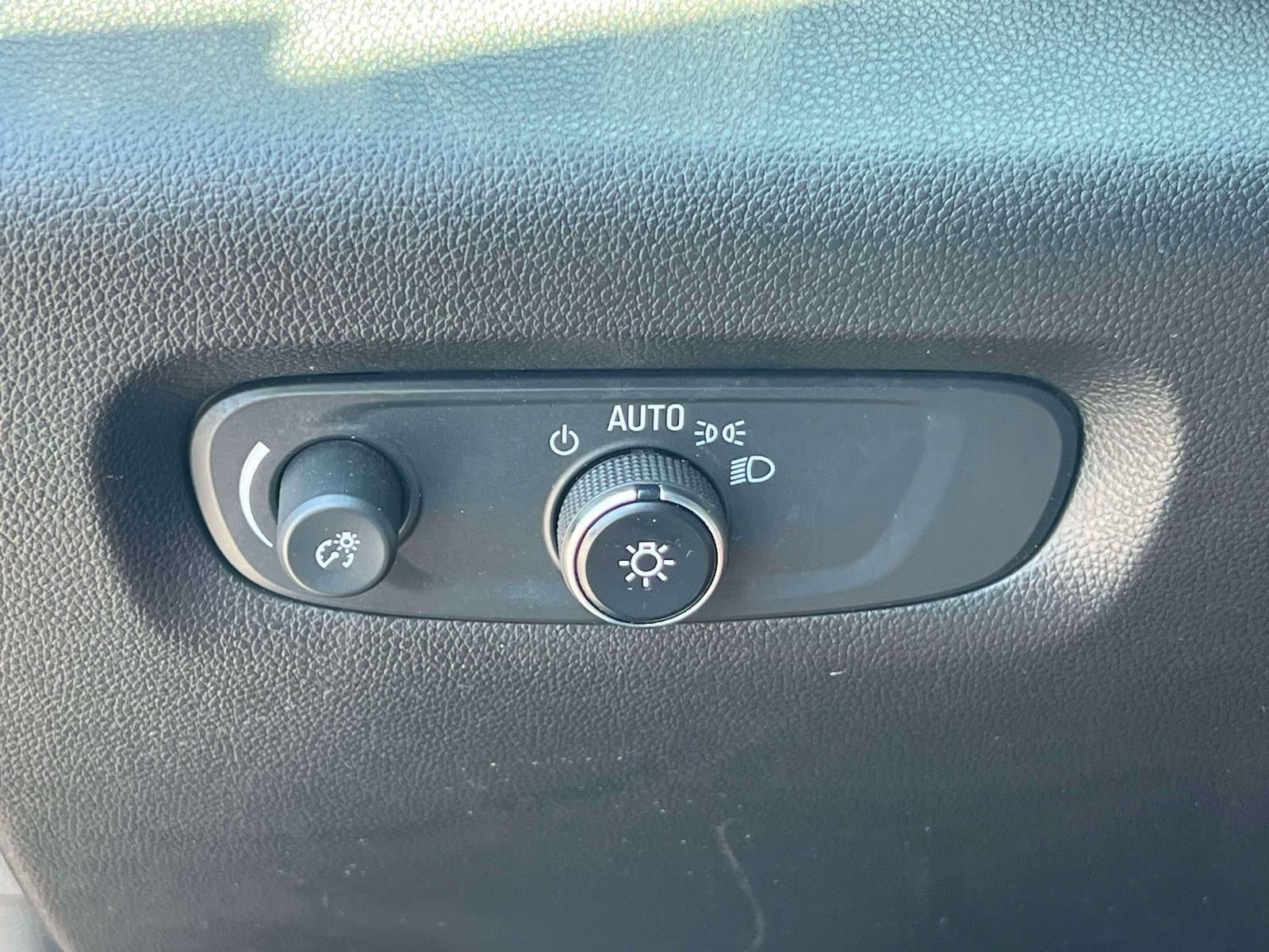 2023 Chevrolet Traverse AWD Premier