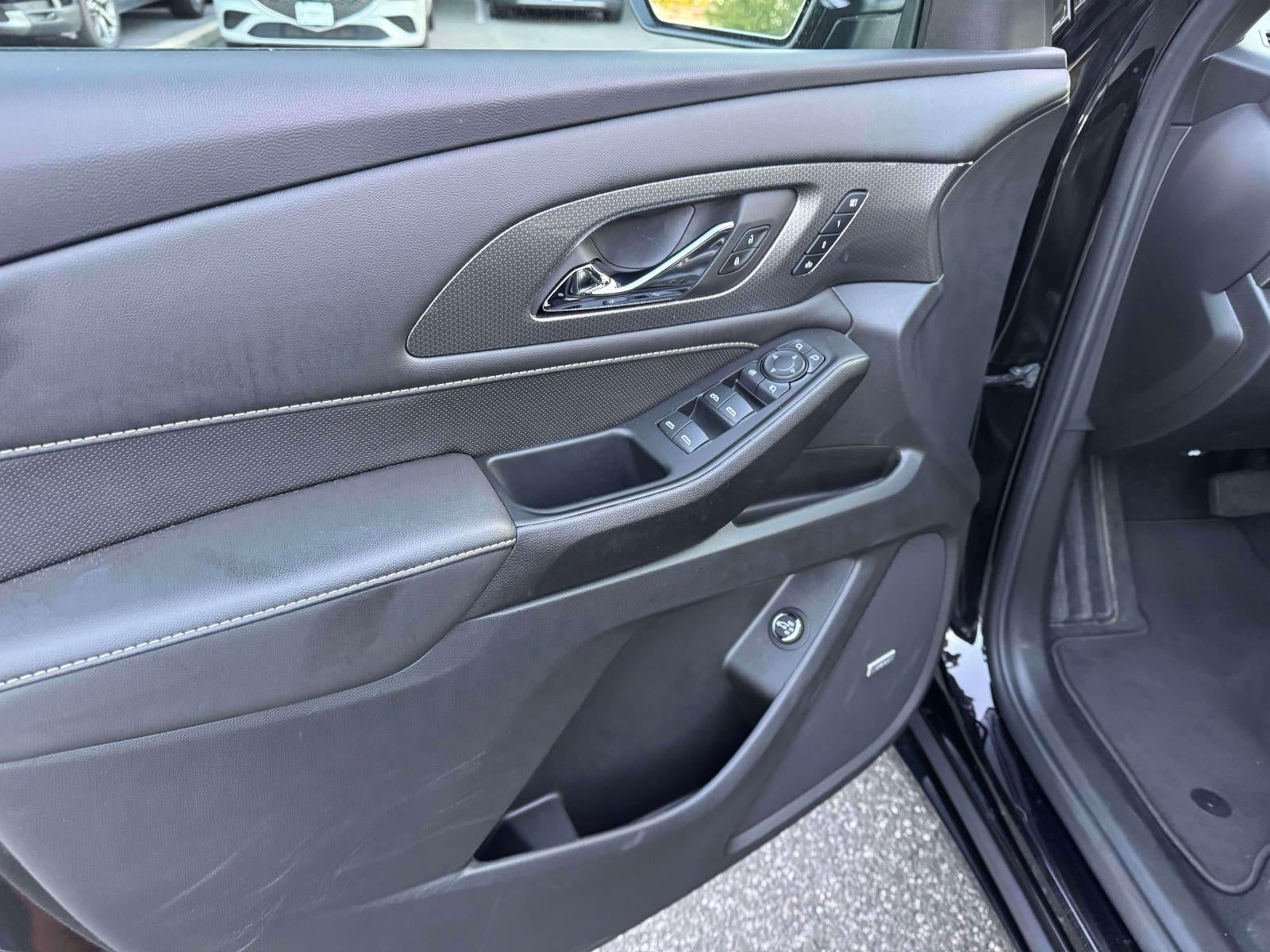 2023 Chevrolet Traverse AWD Premier