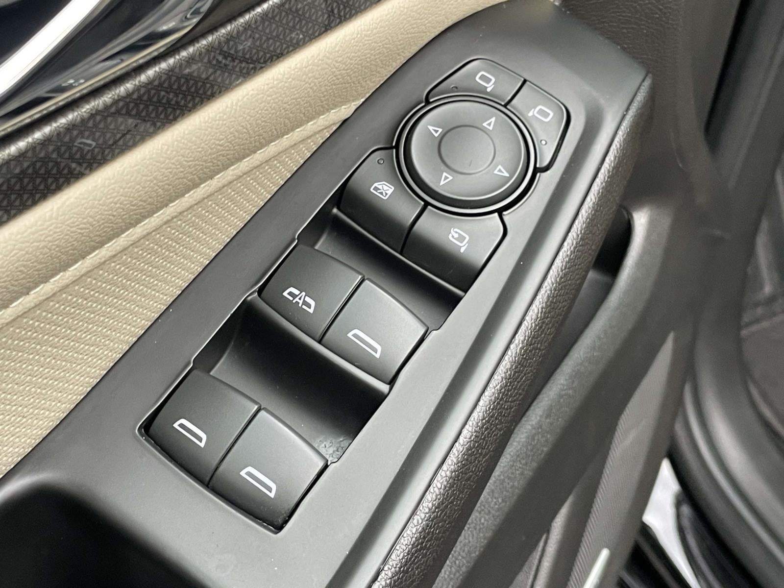 2023 Chevrolet Traverse AWD Premier