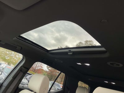 2023 Chevrolet Traverse AWD Premier