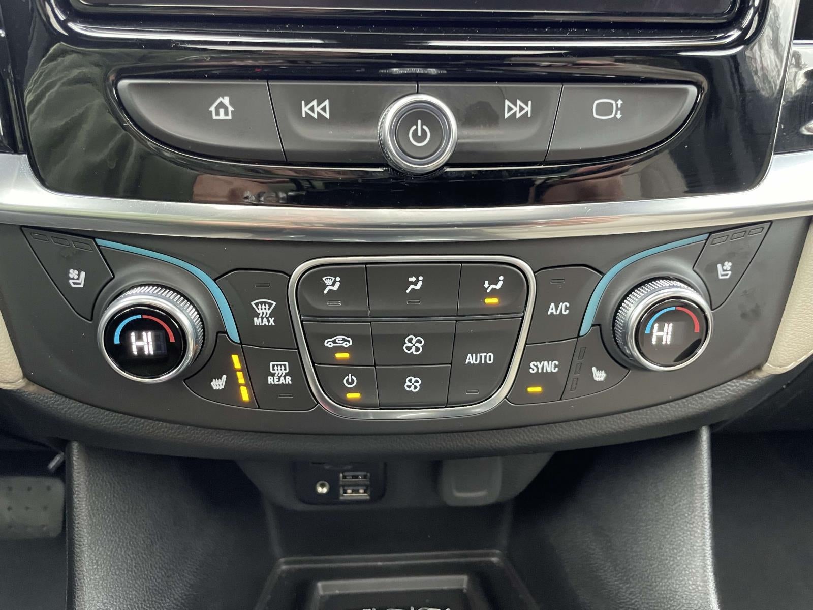 2023 Chevrolet Traverse AWD Premier