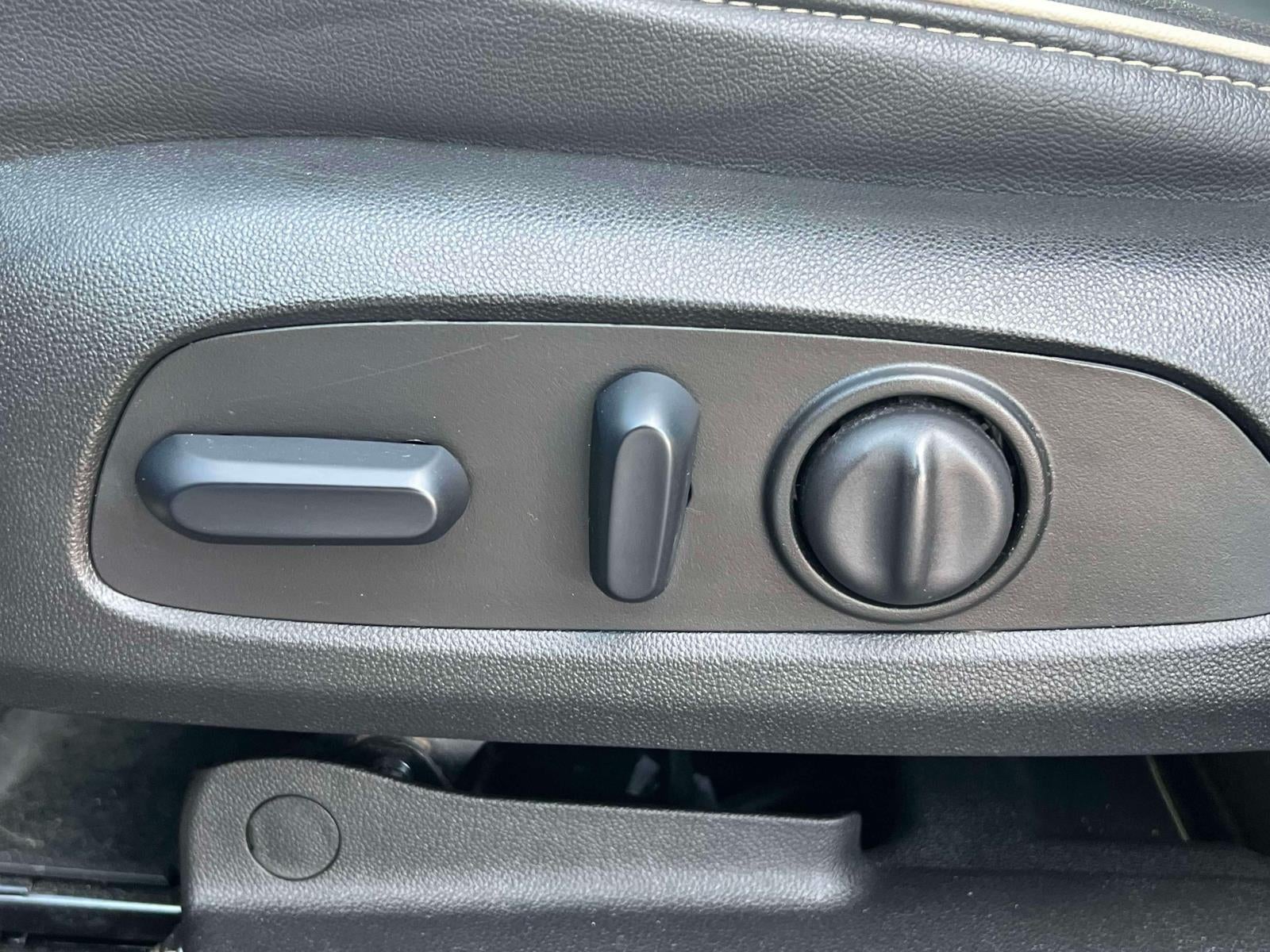2023 Chevrolet Traverse AWD Premier