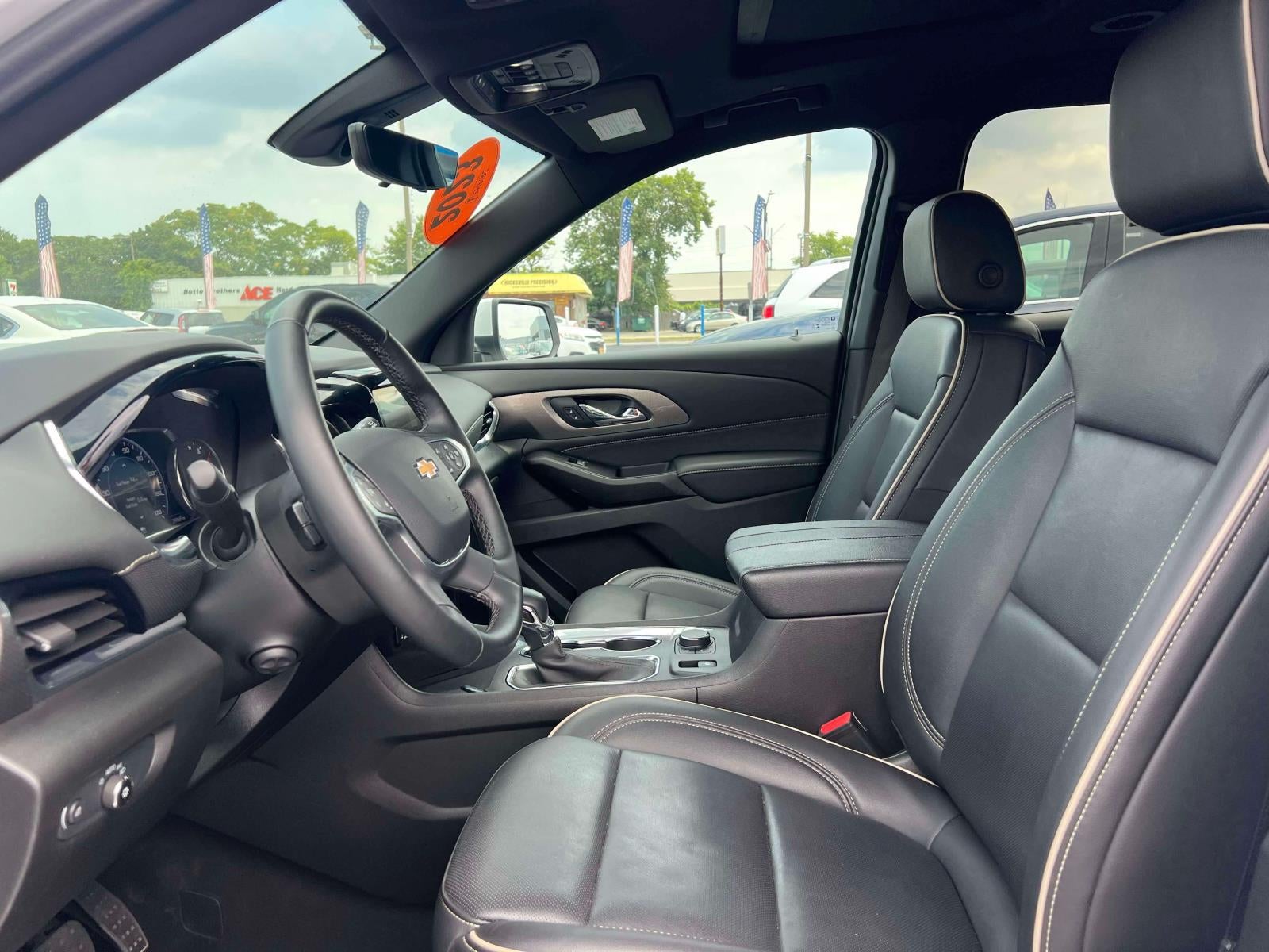 2023 Chevrolet Traverse AWD Premier