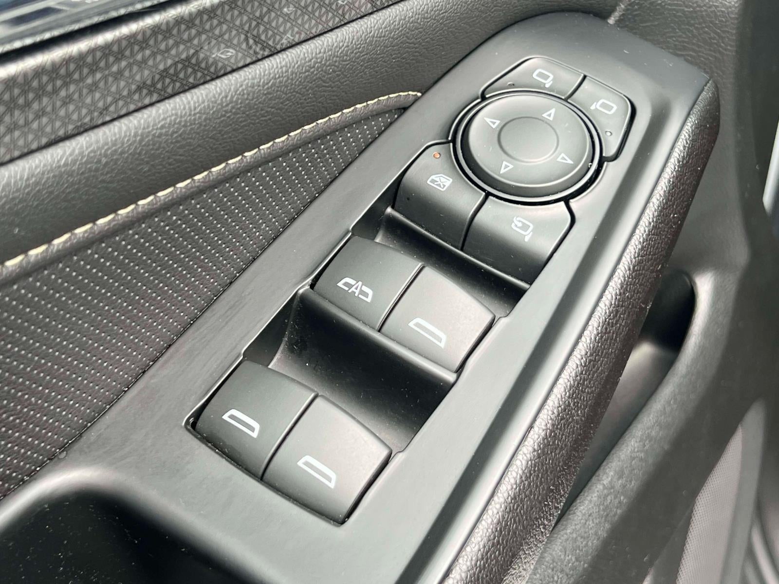 2023 Chevrolet Traverse AWD Premier