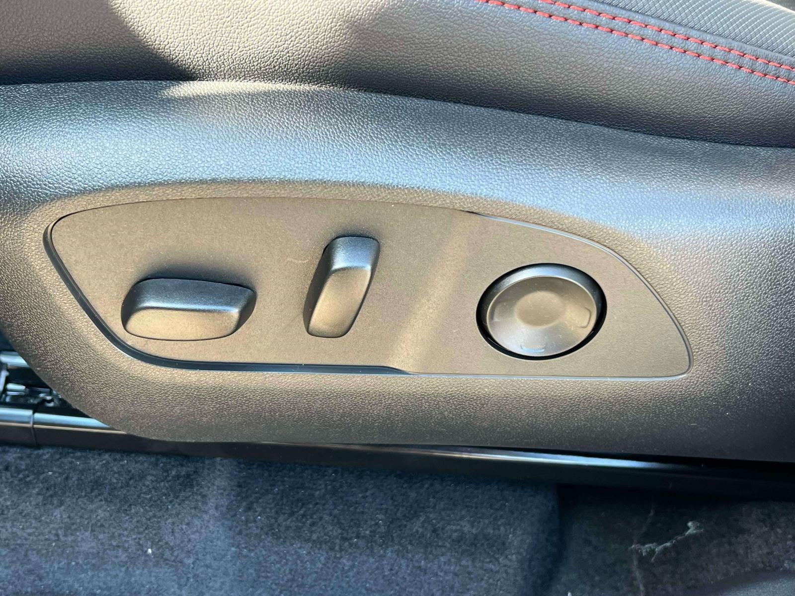 2026 Chevrolet Traverse AWD RS