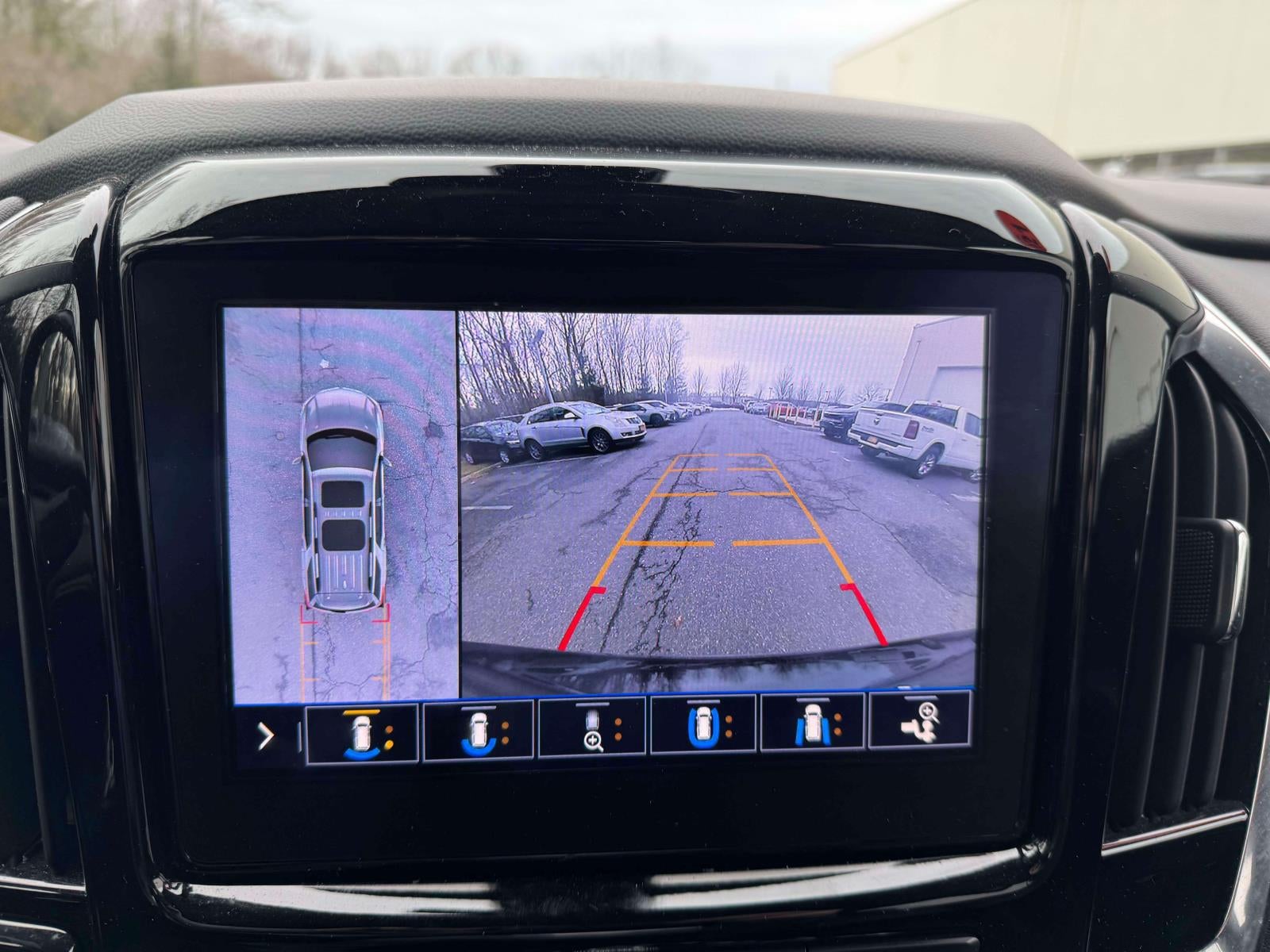 2021 Chevrolet Traverse AWD High Country