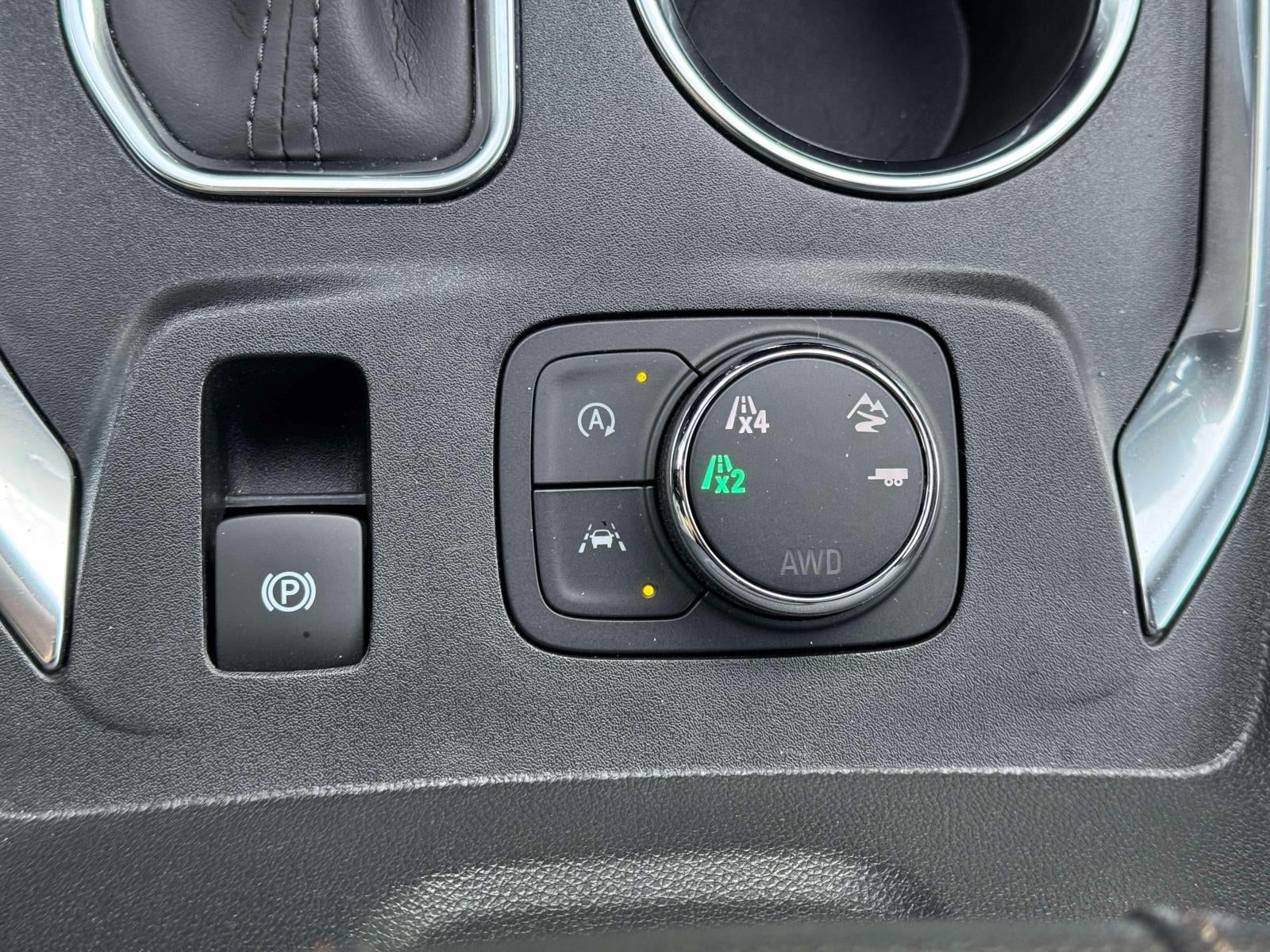 2023 Chevrolet Traverse AWD High Country