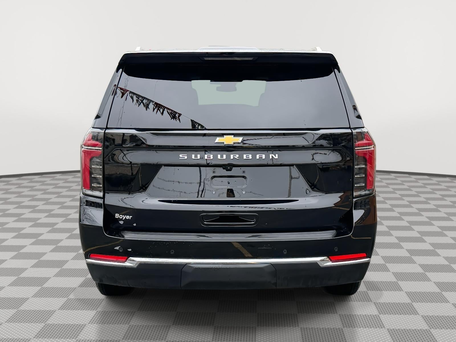 2025 Chevrolet Suburban LS