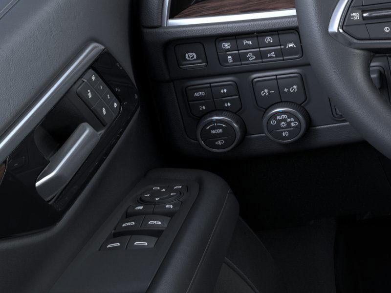 2026 Chevrolet Suburban LT, 4WD