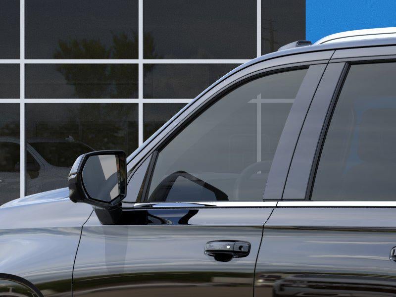 2026 Chevrolet Suburban LT, 4WD