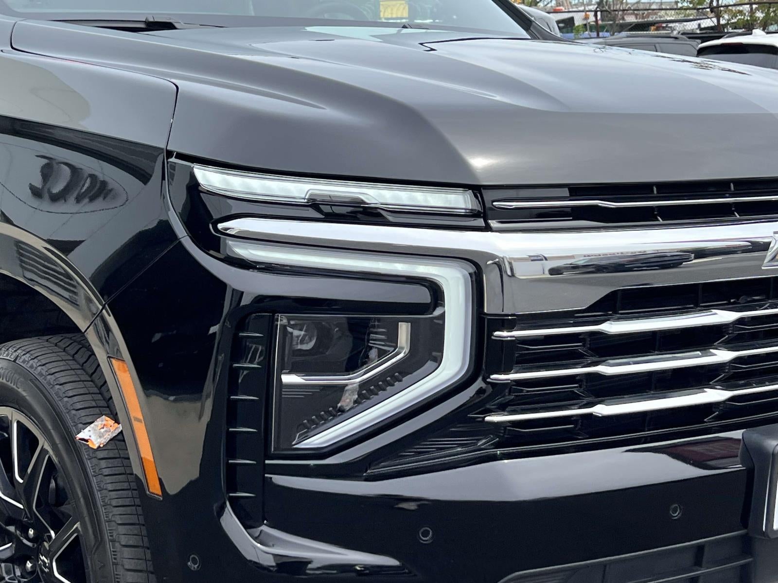 2026 Chevrolet Suburban LT, 4WD