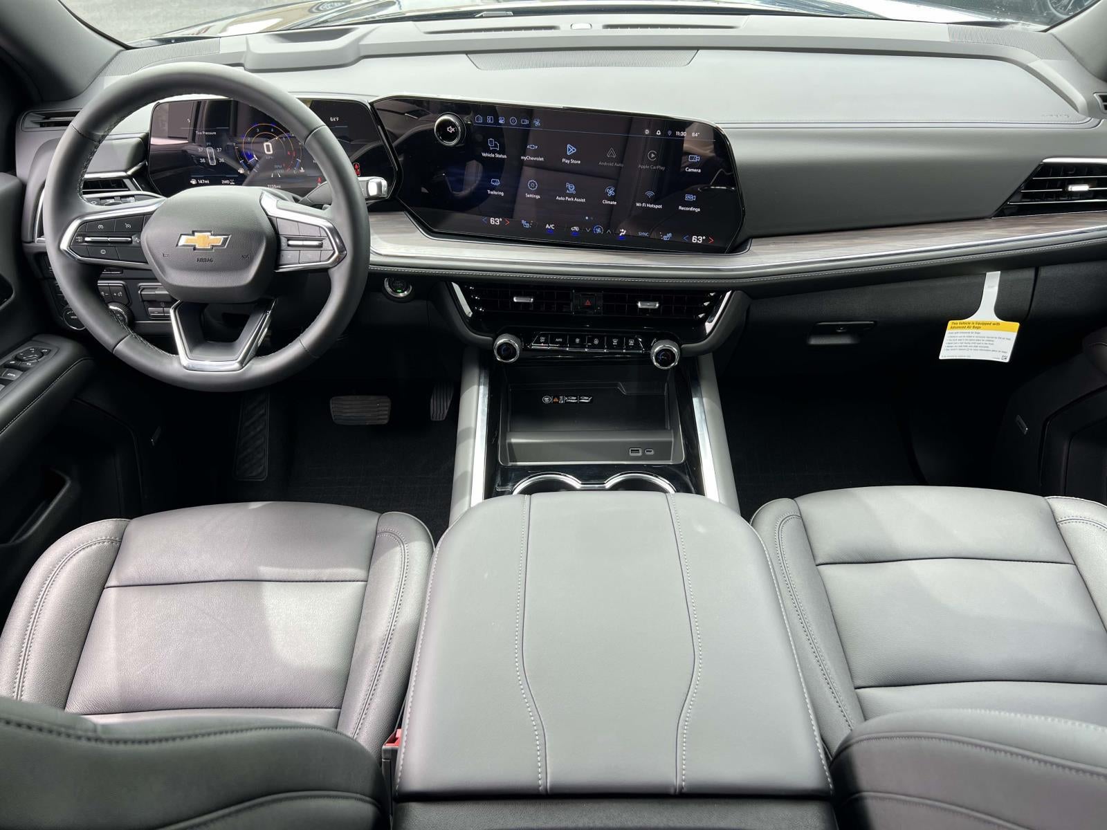 2026 Chevrolet Suburban LT, 4WD