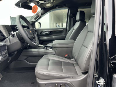 2026 Chevrolet Suburban LT, 4WD