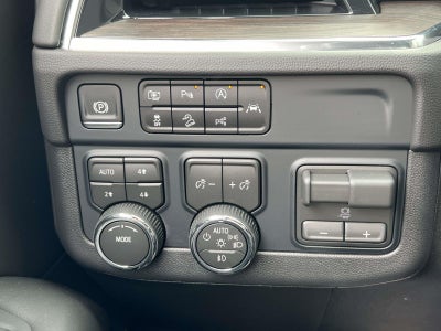 2026 Chevrolet Suburban LT, 4WD