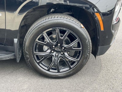 2026 Chevrolet Suburban LT, 4WD