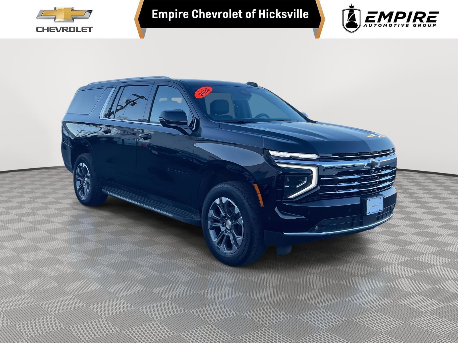 2026 Chevrolet Suburban LT, 4WD