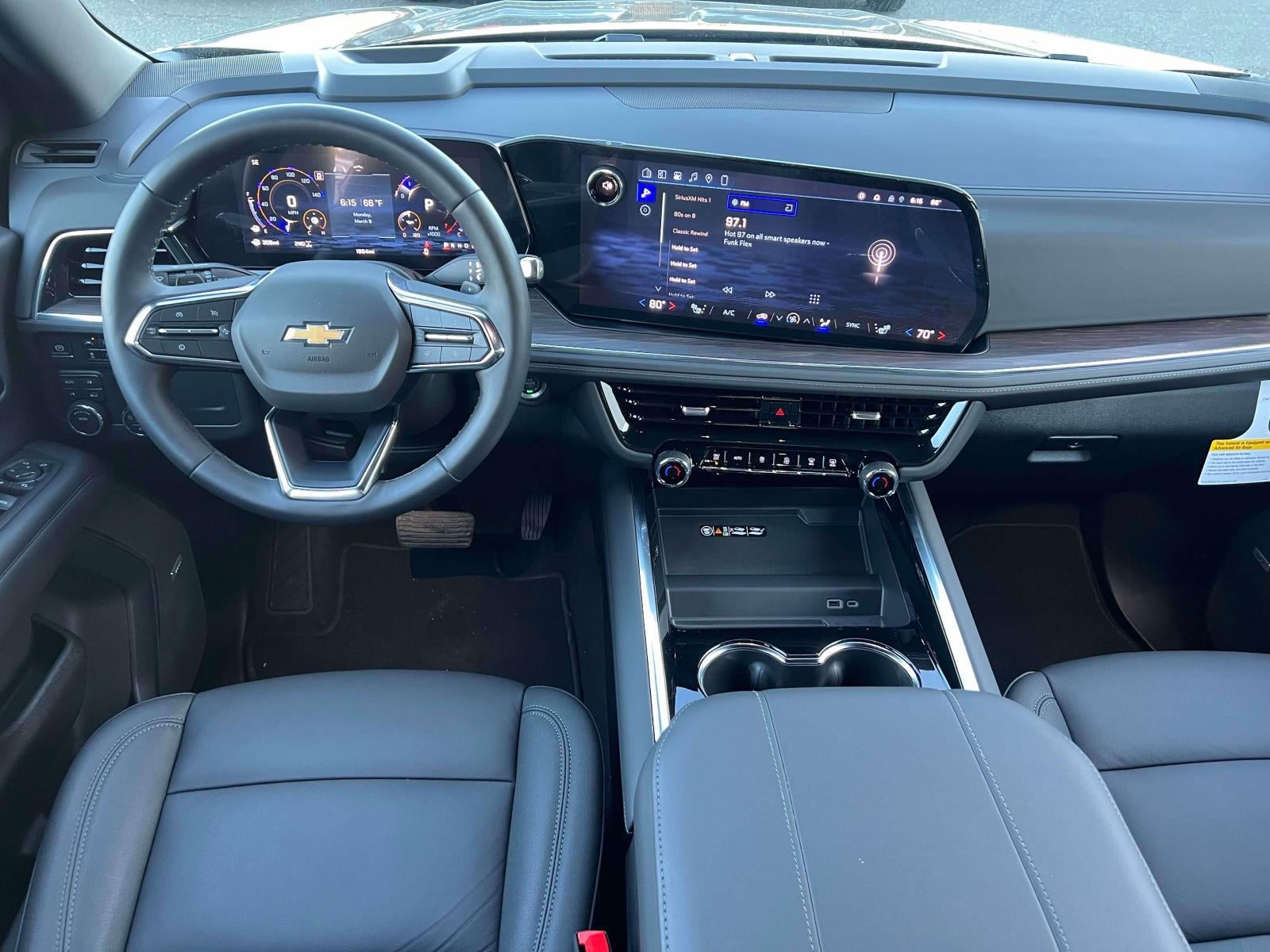 2026 Chevrolet Suburban LT, 4WD