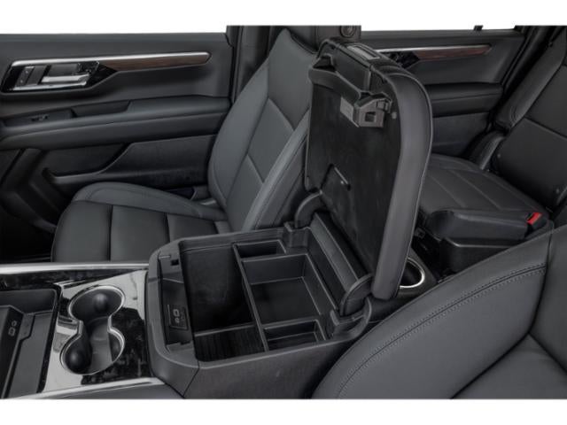 2026 Chevrolet Suburban LT, 4WD