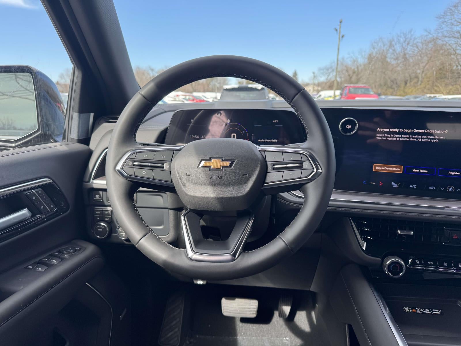 2026 Chevrolet Suburban LT, 4WD