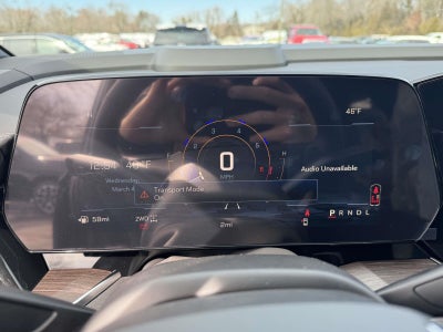 2026 Chevrolet Suburban LT, 4WD