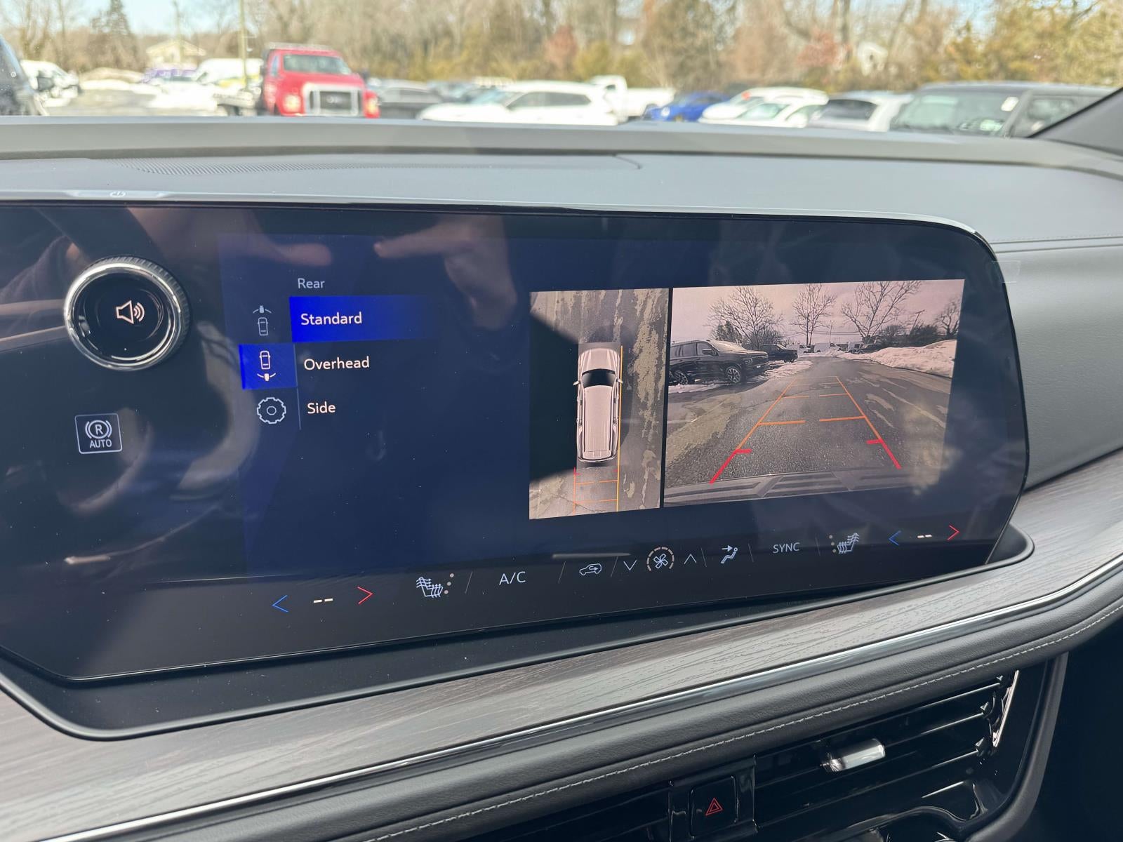 2026 Chevrolet Suburban LT, 4WD