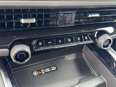 2026 Chevrolet Suburban LT, 4WD