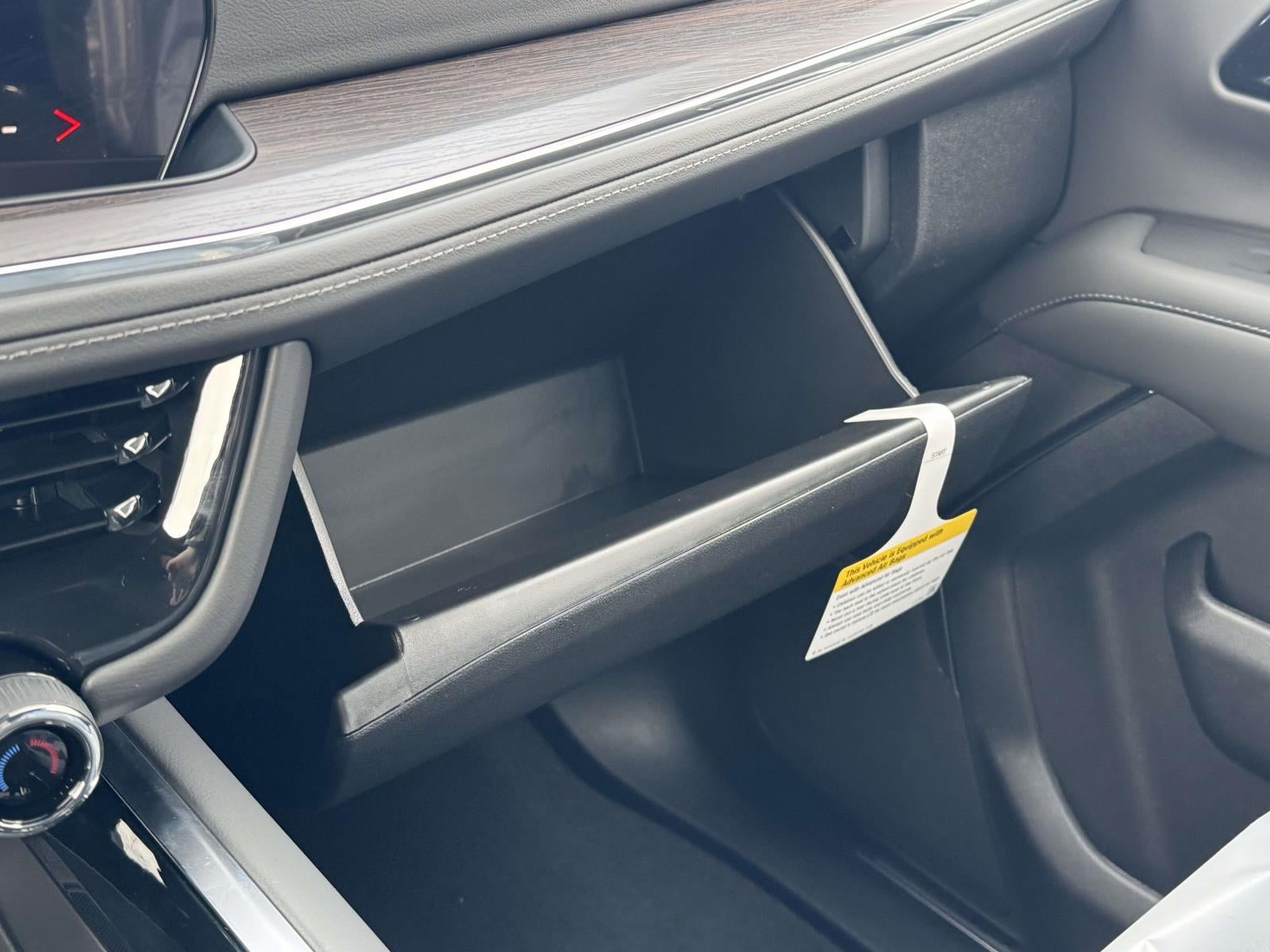 2026 Chevrolet Suburban LT, 4WD