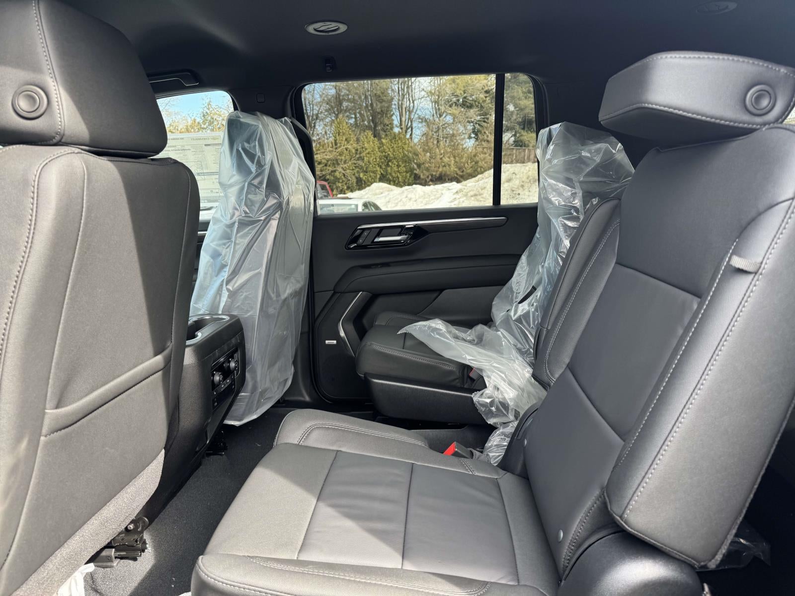 2026 Chevrolet Suburban LT, 4WD