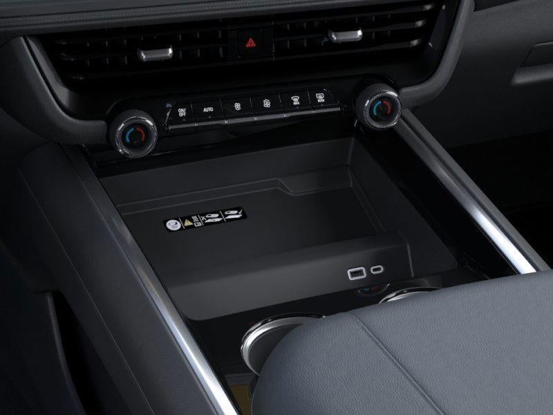 2026 Chevrolet Suburban LT, 4WD