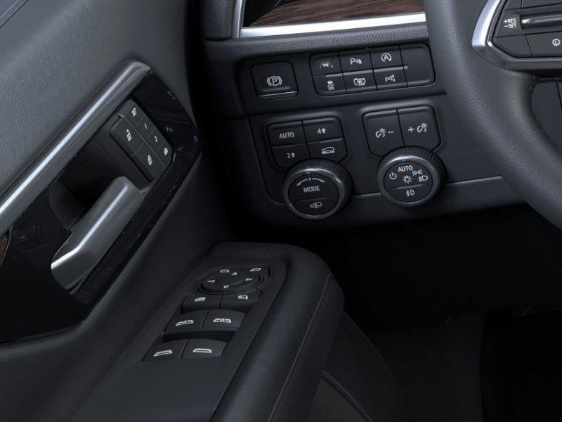 2026 Chevrolet Suburban LT, 4WD