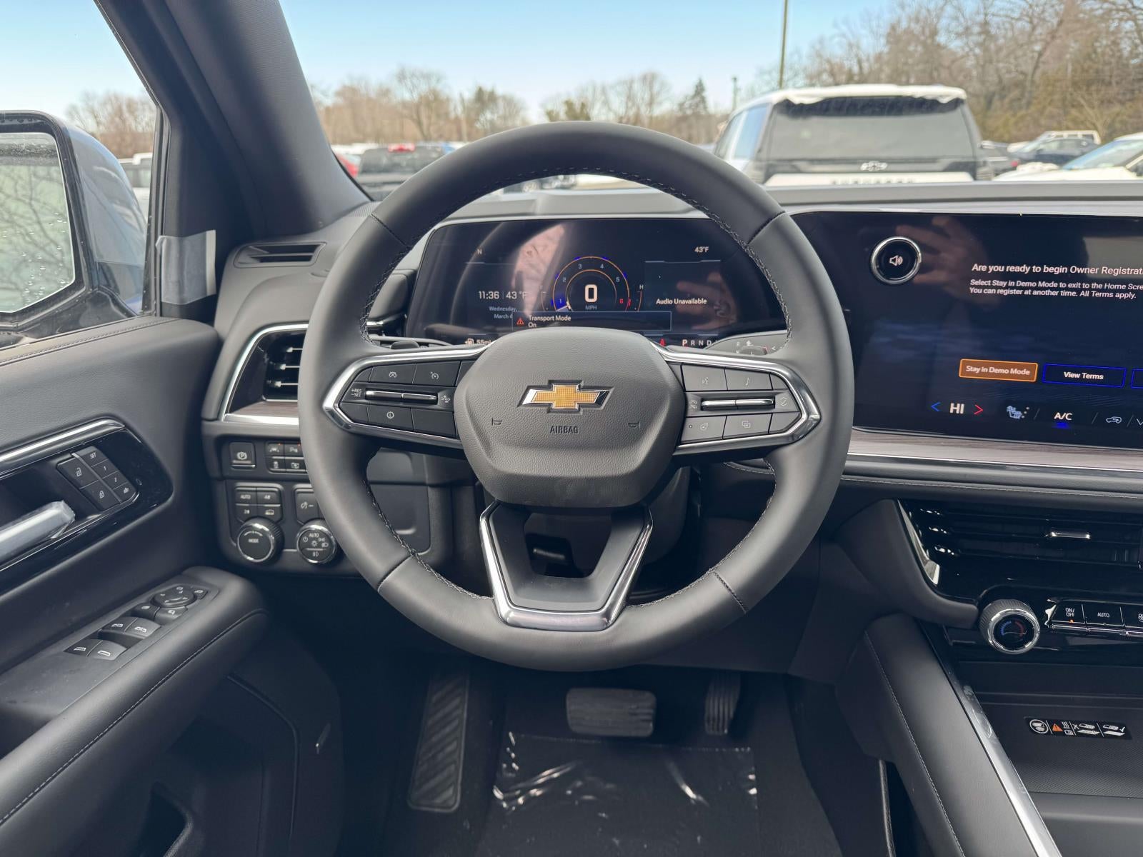 2026 Chevrolet Suburban LT, 4WD