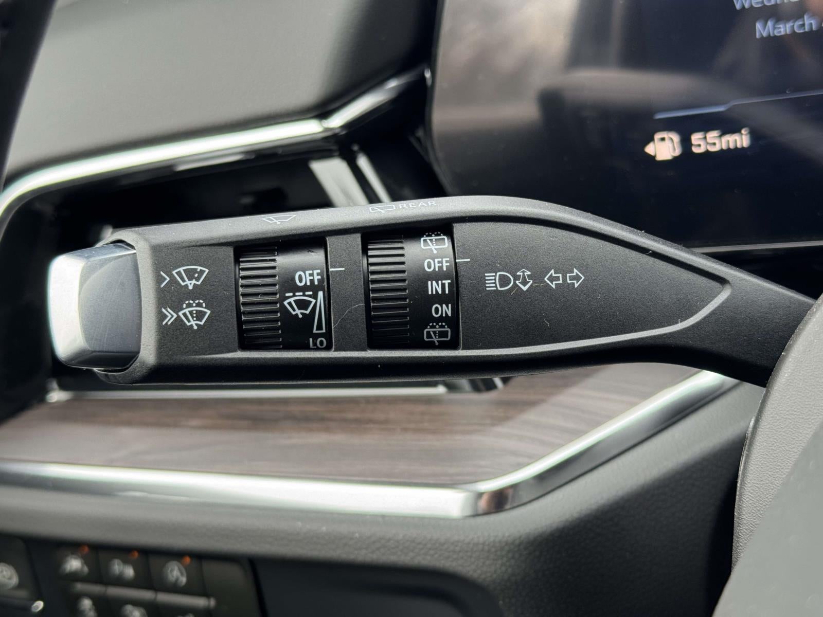 2026 Chevrolet Suburban LT, 4WD