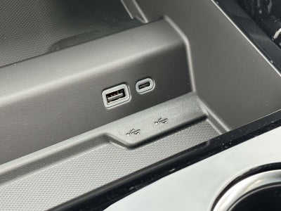 2026 Chevrolet Suburban LT, 4WD