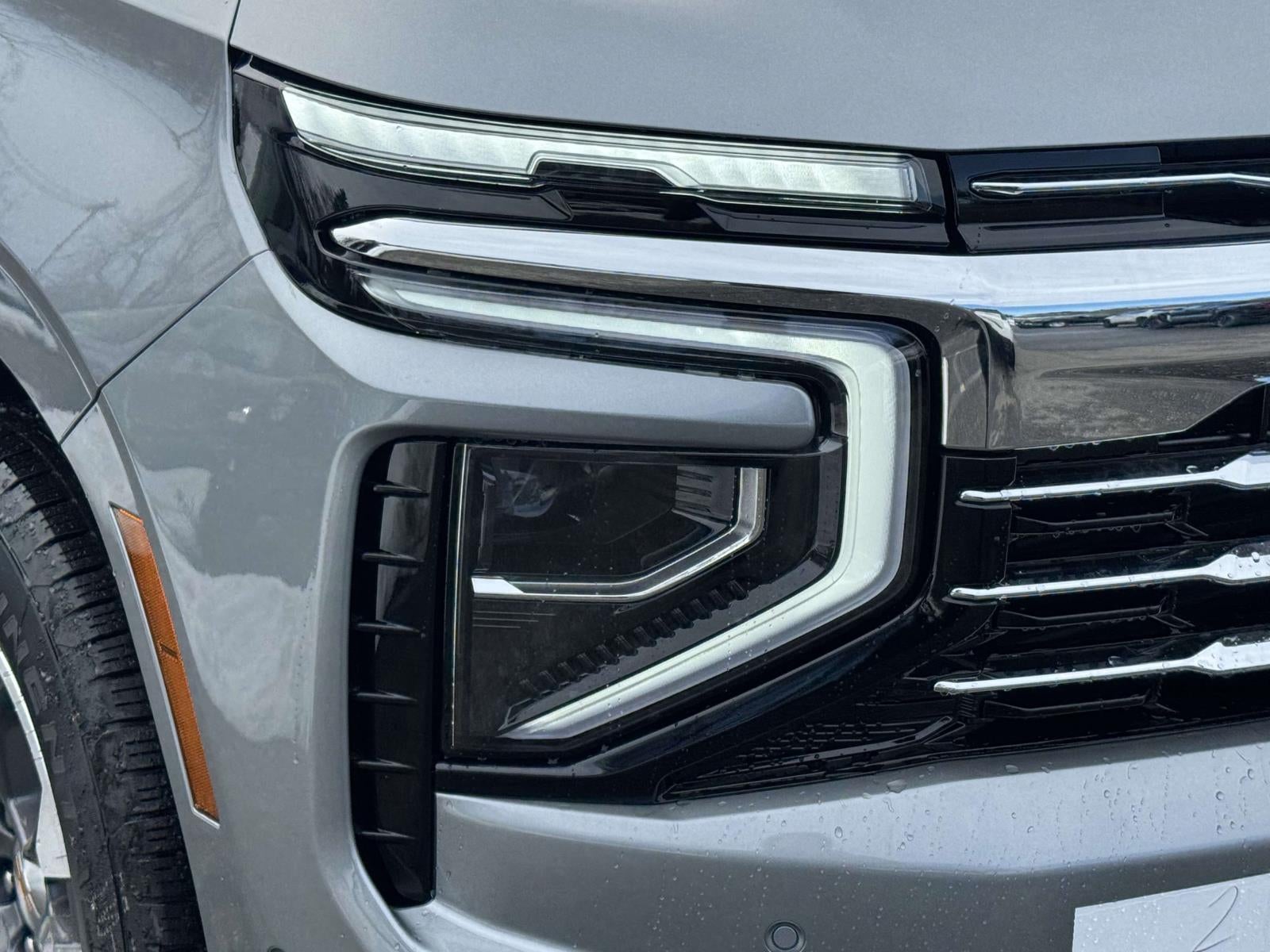 2026 Chevrolet Suburban LT, 4WD