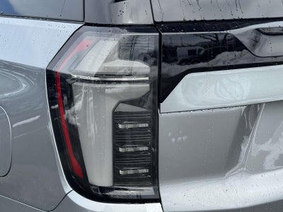 2026 Chevrolet Suburban LT, 4WD