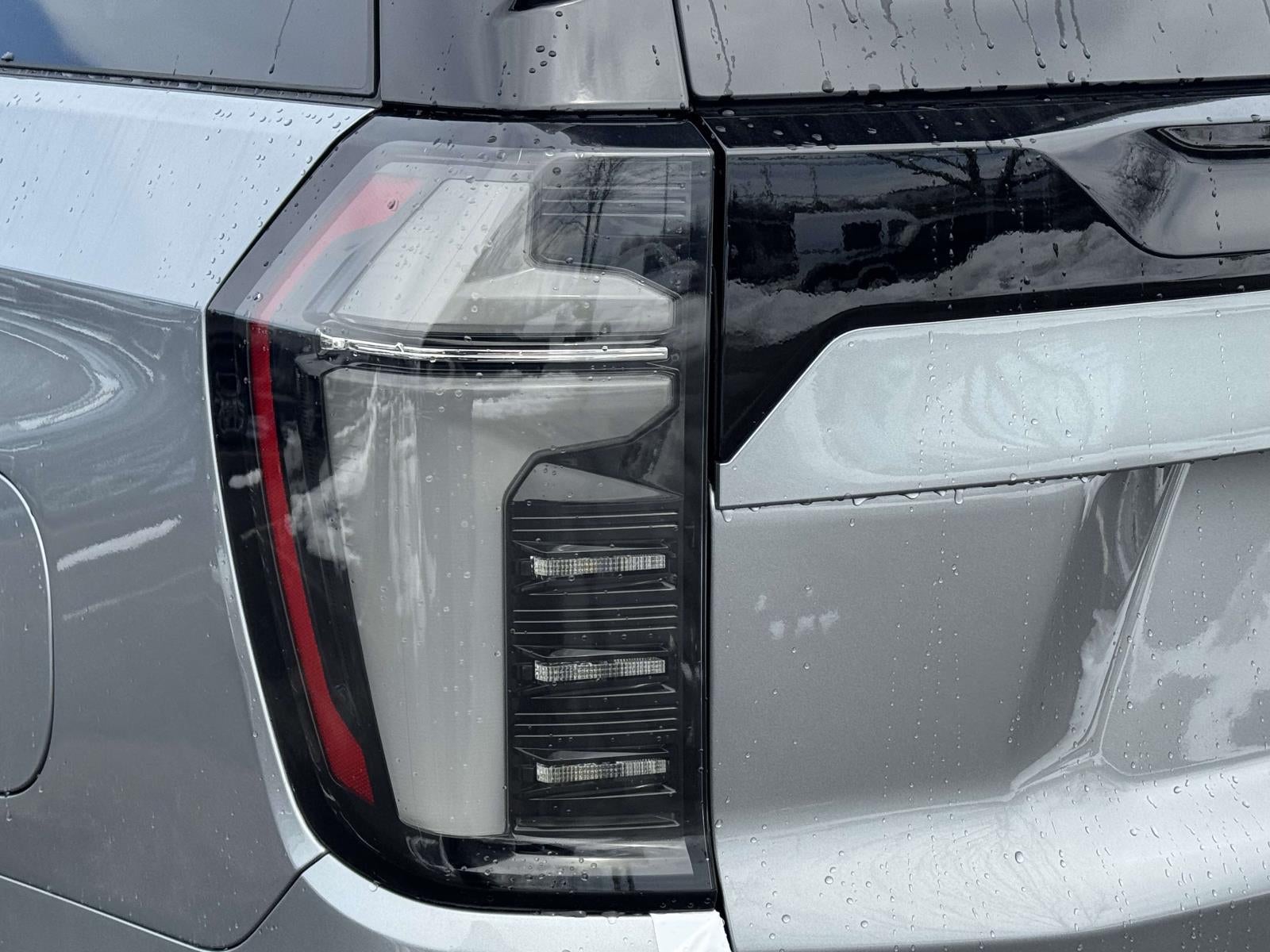 2026 Chevrolet Suburban LT, 4WD