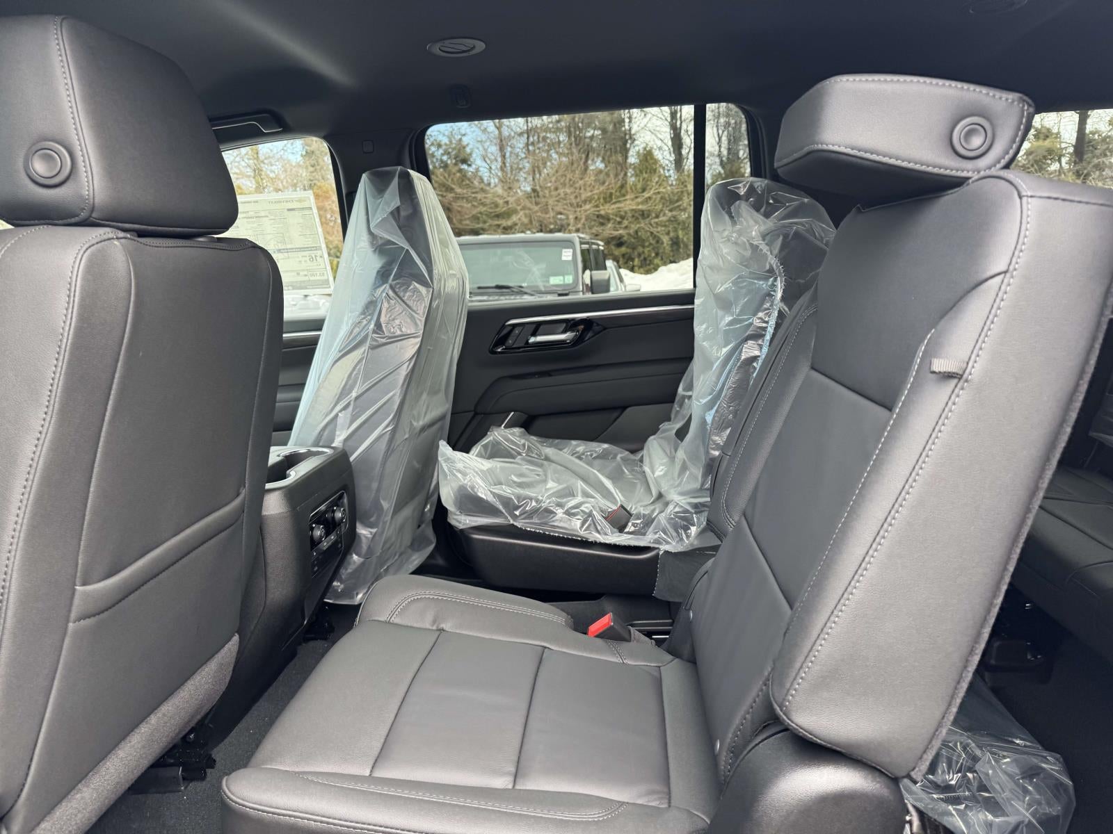 2026 Chevrolet Suburban LT, 4WD