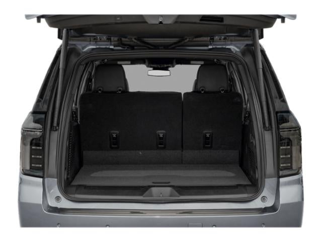 2025 Chevrolet Suburban 4WD LT