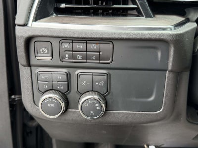 2025 Chevrolet Suburban 4WD LT
