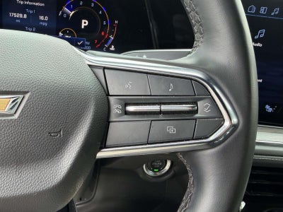 2025 Chevrolet Suburban 4WD LT
