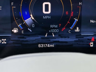 2025 Chevrolet Suburban 4WD LT