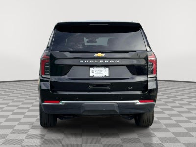 2025 Chevrolet Suburban 4WD LT
