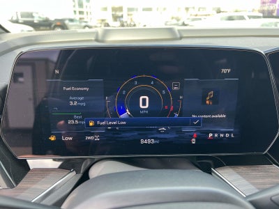 2025 Chevrolet Suburban LT